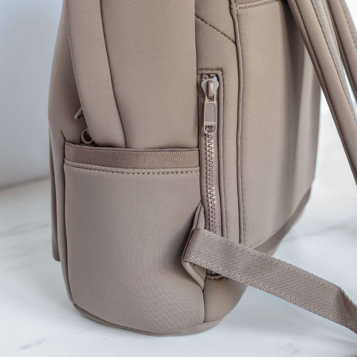 JJ NEOPRENE BACKPACK