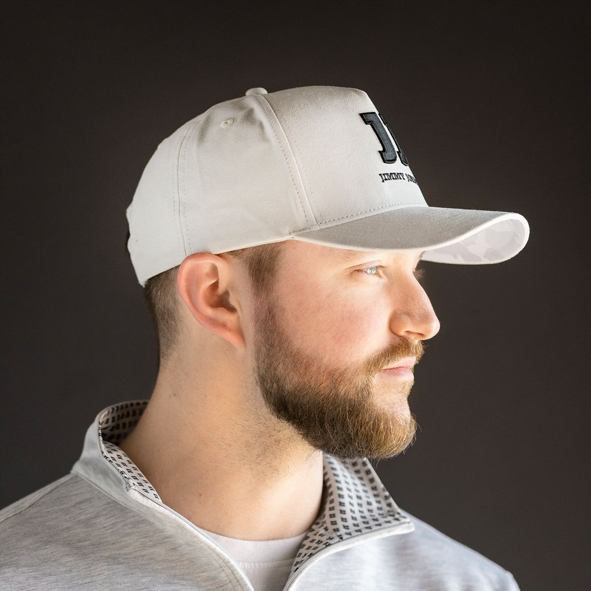 GREY SUEDE CAMO HAT